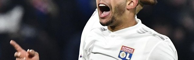  里昂客场零封对手，门将多次神扑救主  